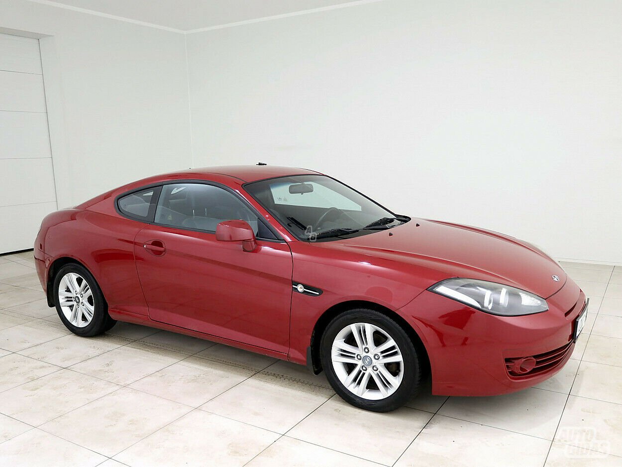 Hyundai Coupe 2010 y Coupe