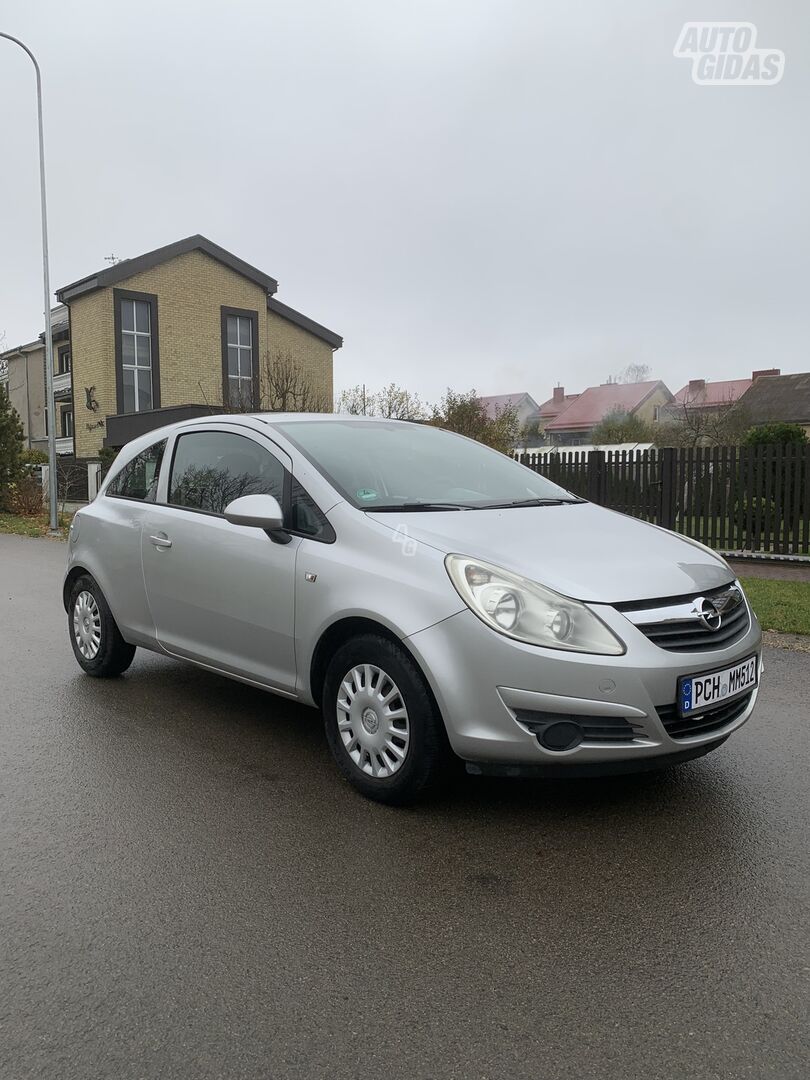 Opel Corsa 2008 m Hečbekas