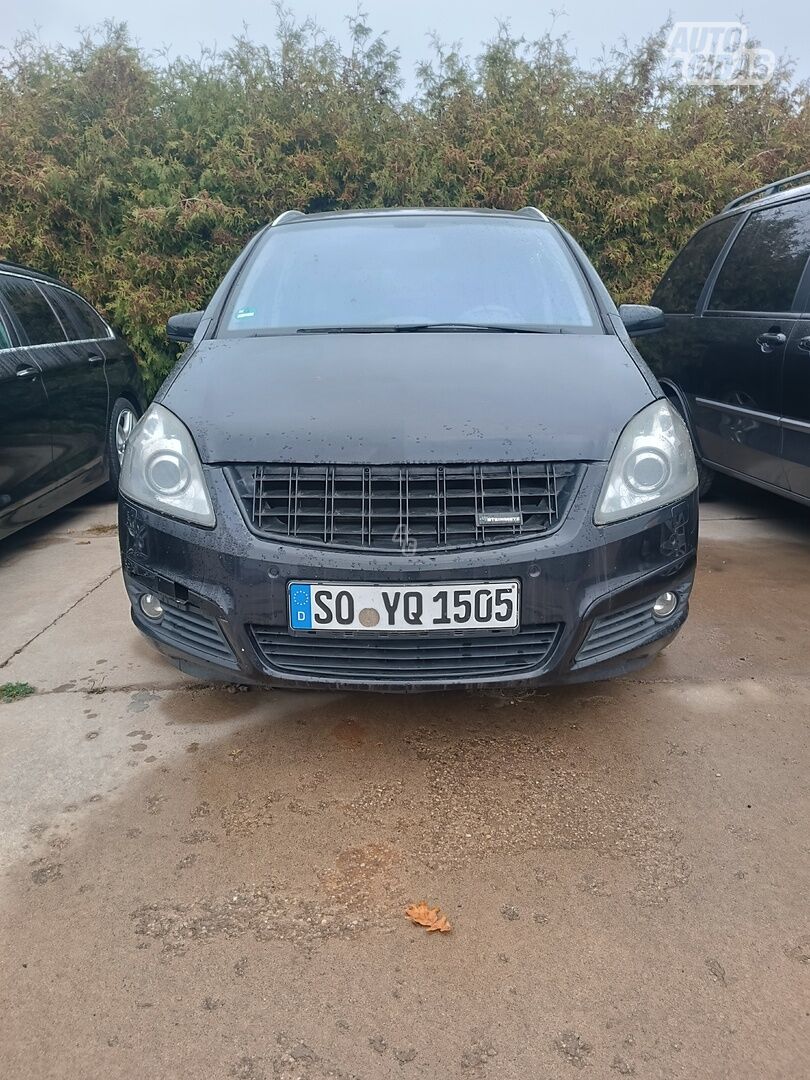 Opel Zafira 2007 y Van