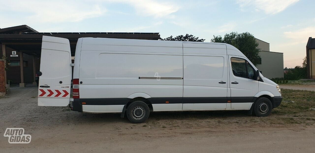 Mercedes-Benz Sprinter 2010 m Komercinis auto(su būda)