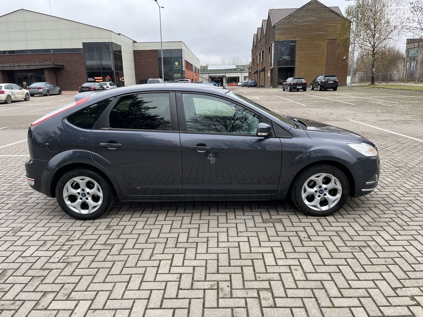 Ford Focus 2011 y Hatchback