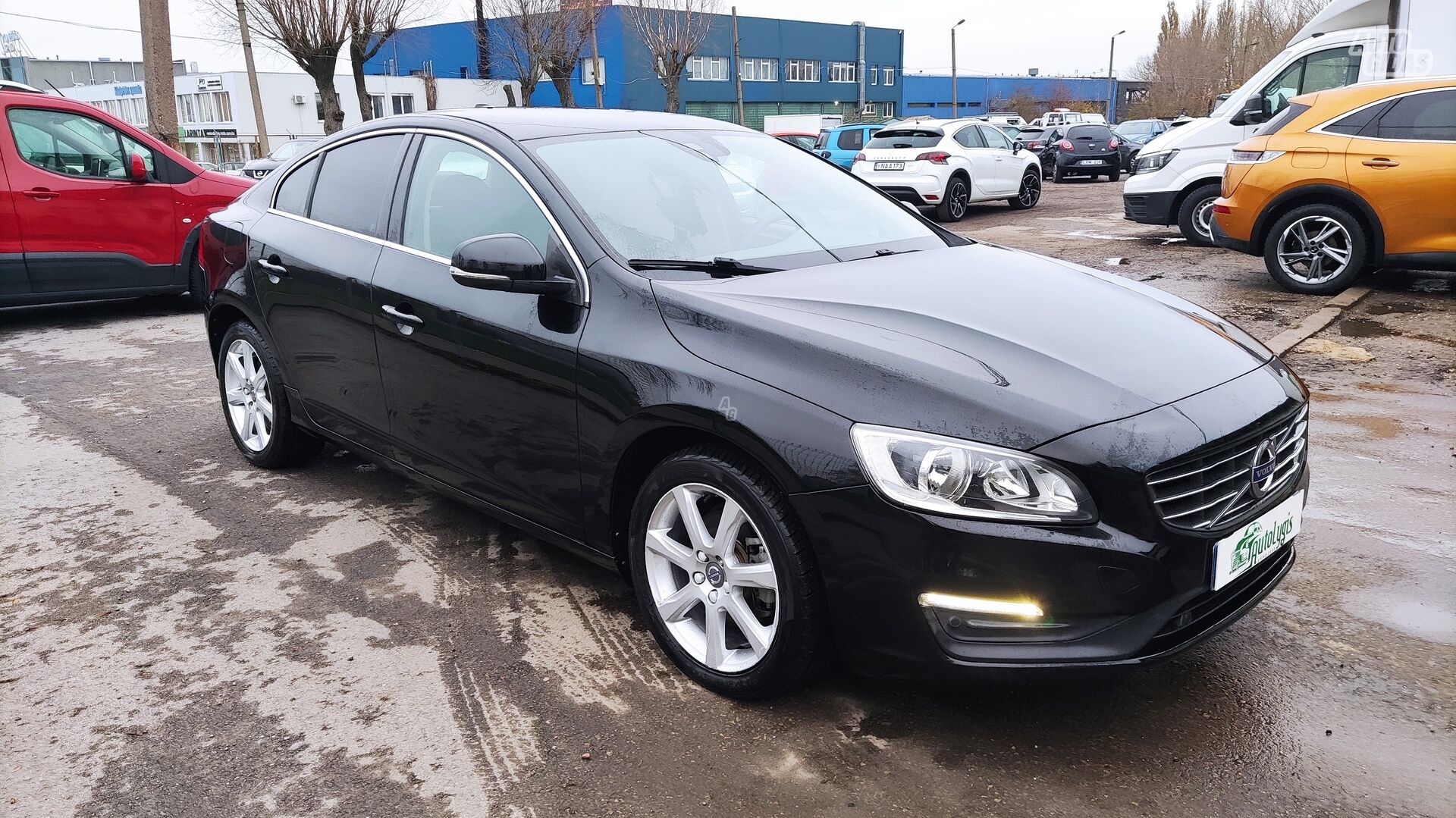 Volvo S60 2016 г Седан