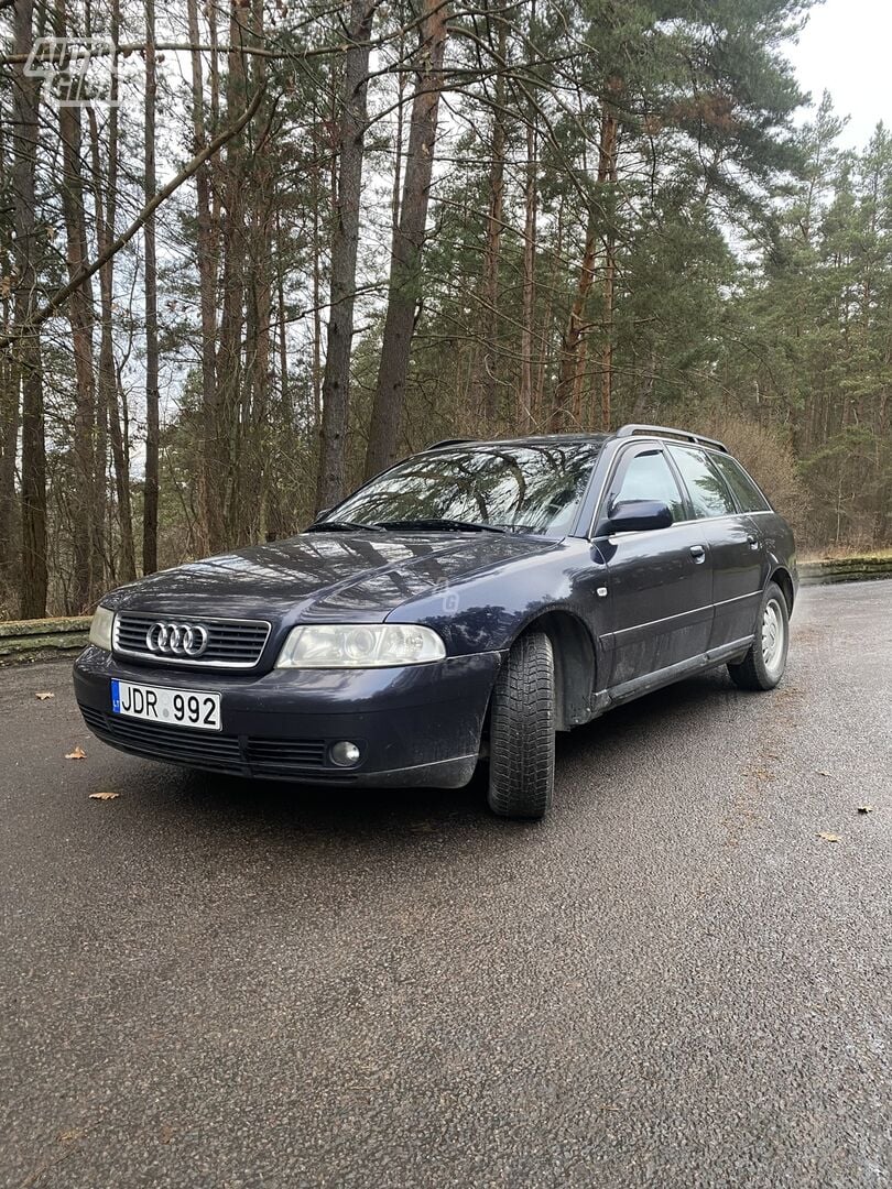 Audi A4 1999 г Универсал