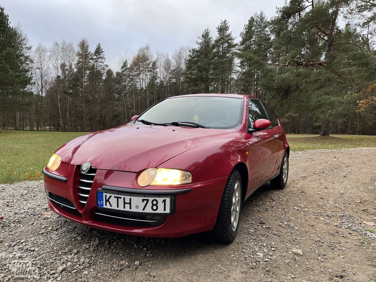 Alfa Romeo 147 2003 y Hatchback