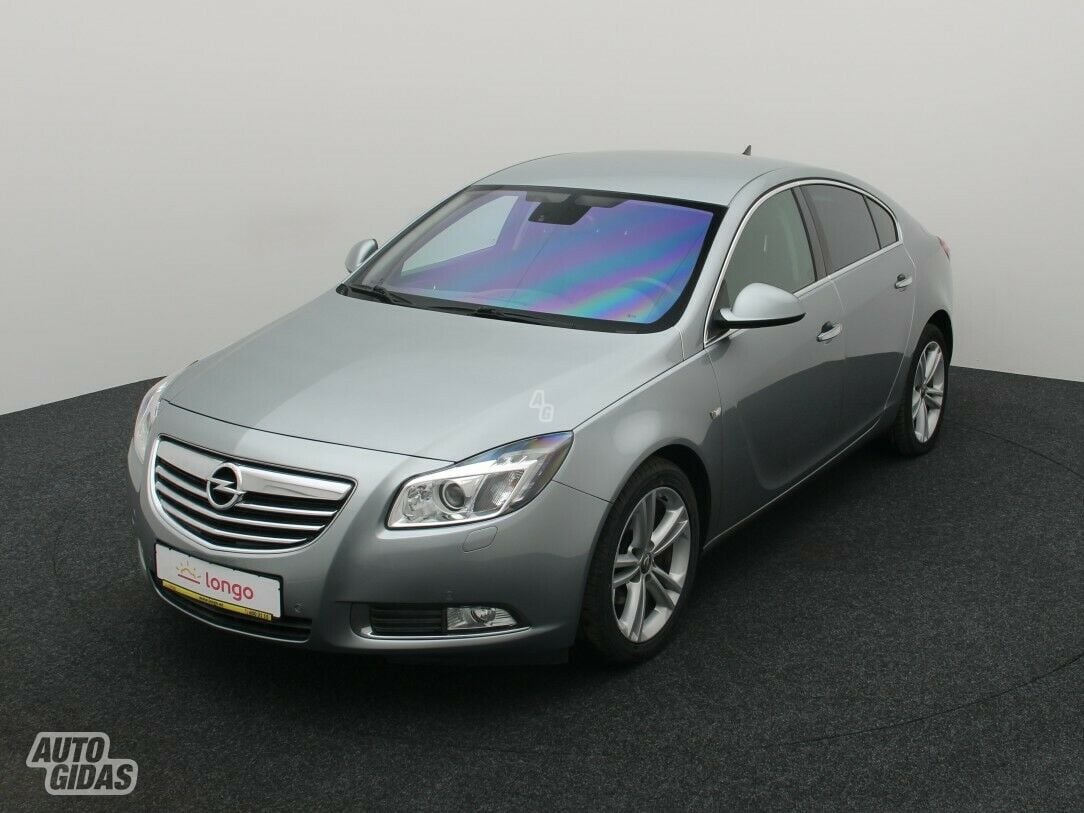 Opel Insignia 2012 y Hatchback