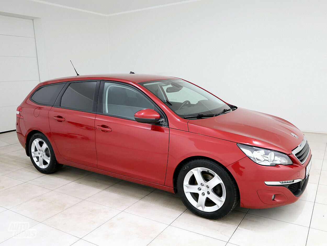 Peugeot 308 HDi 2015 г