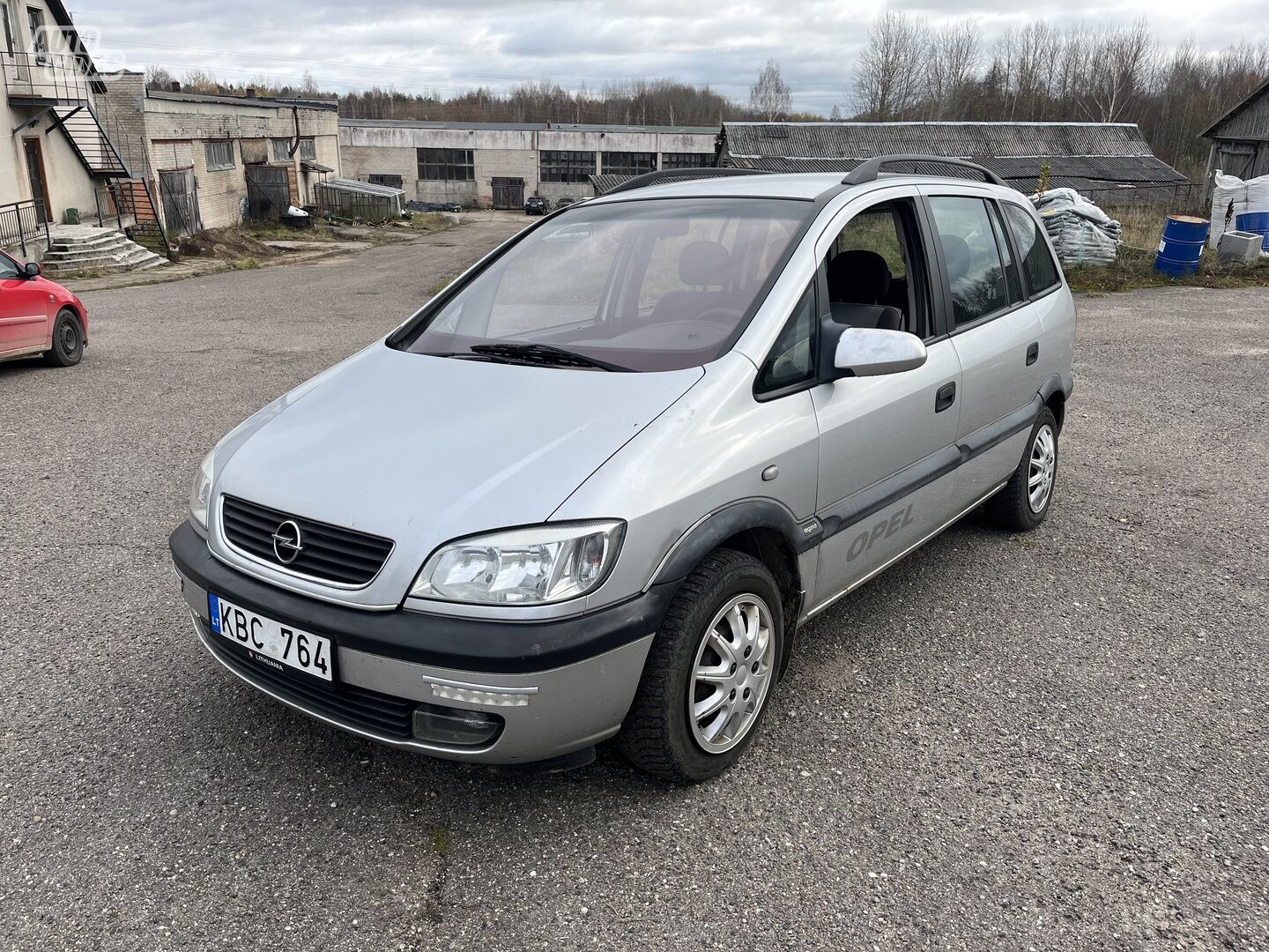 Opel Zafira 2000 y Hatchback