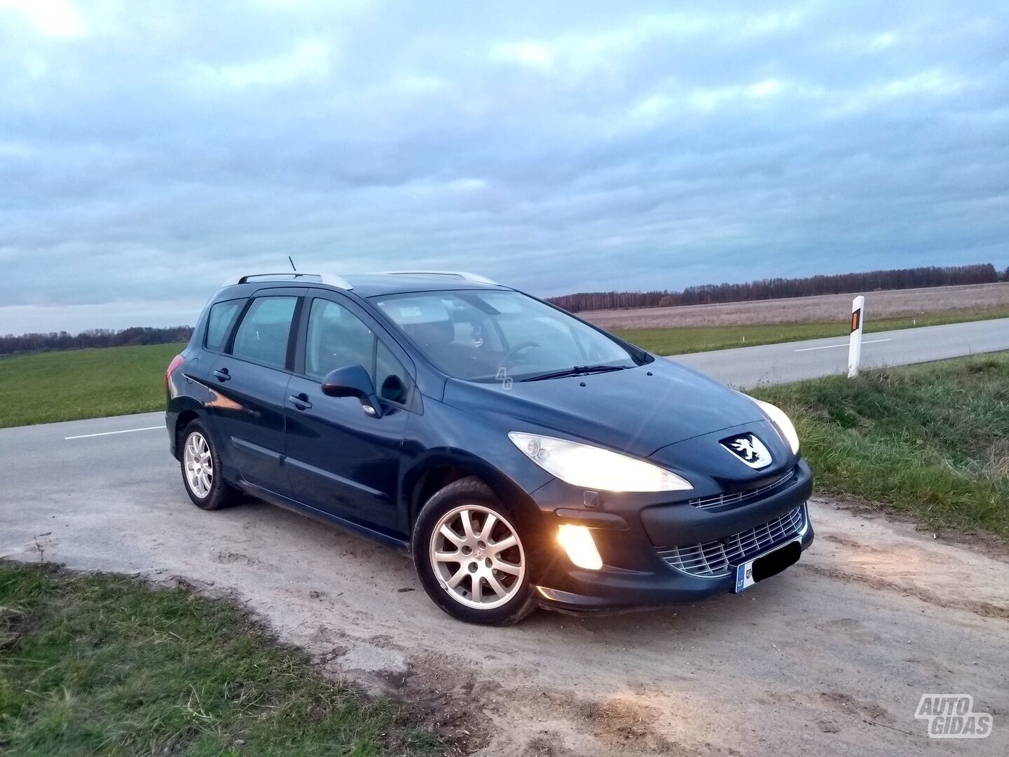 Peugeot 308 2011 г Универсал