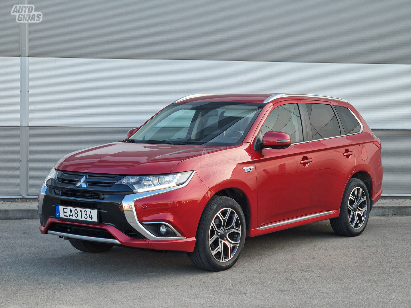 Mitsubishi Outlander III PHEV 2015 m