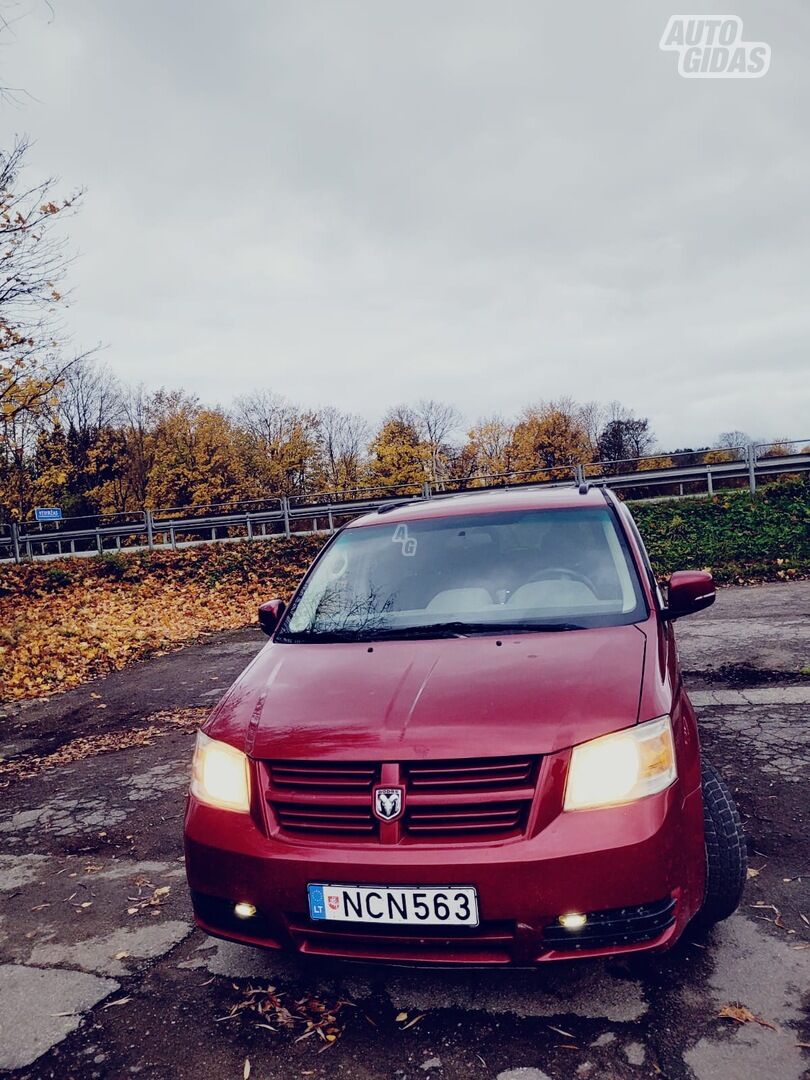 Dodge Grand Caravan 2008 г Минивэн