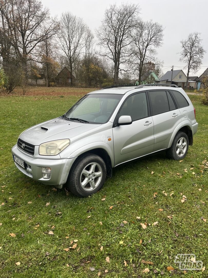 Toyota RAV4 II 2003 m