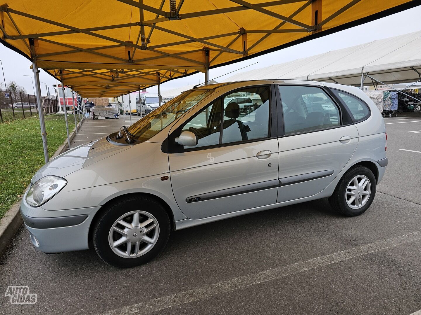 Renault Scenic 2003 m Vienatūris