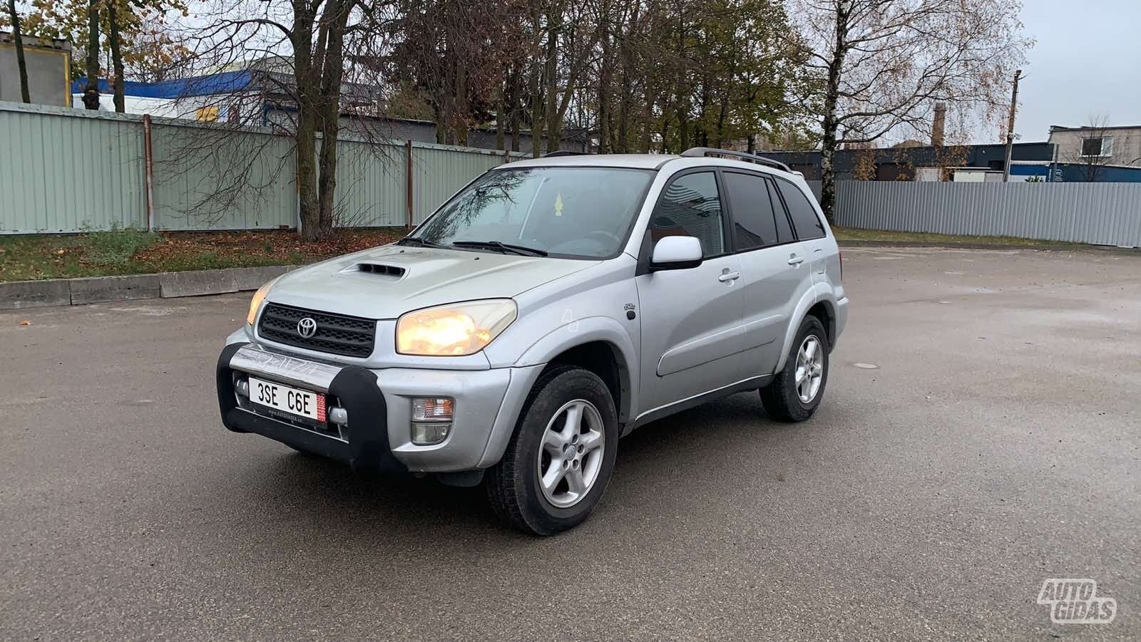 Toyota RAV4 2003 y Off-road / Crossover