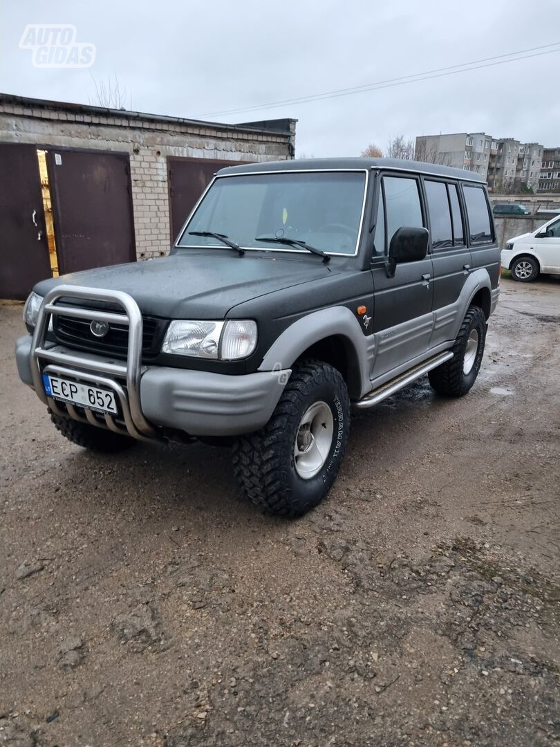 Hyundai Galloper 2000 y Off-road / Crossover