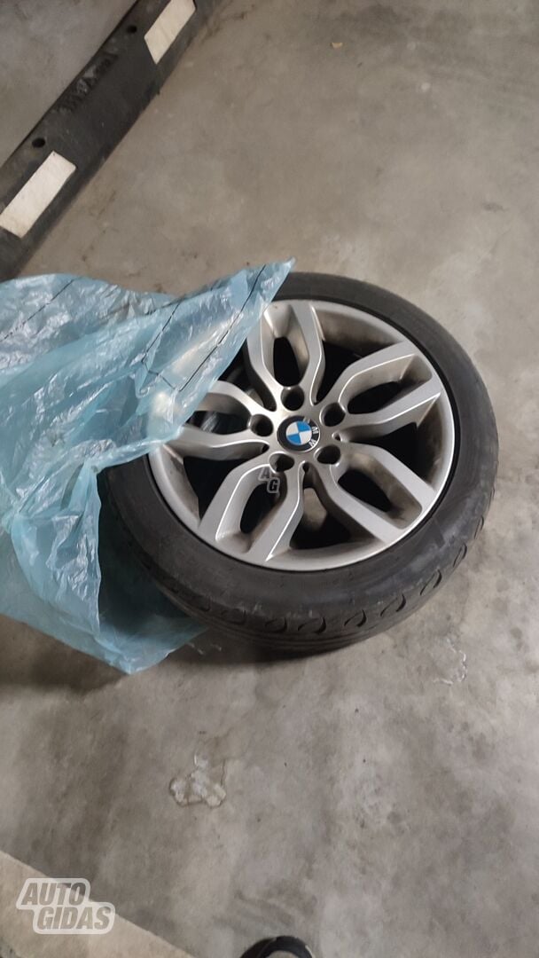 BMW light alloy R17 rims