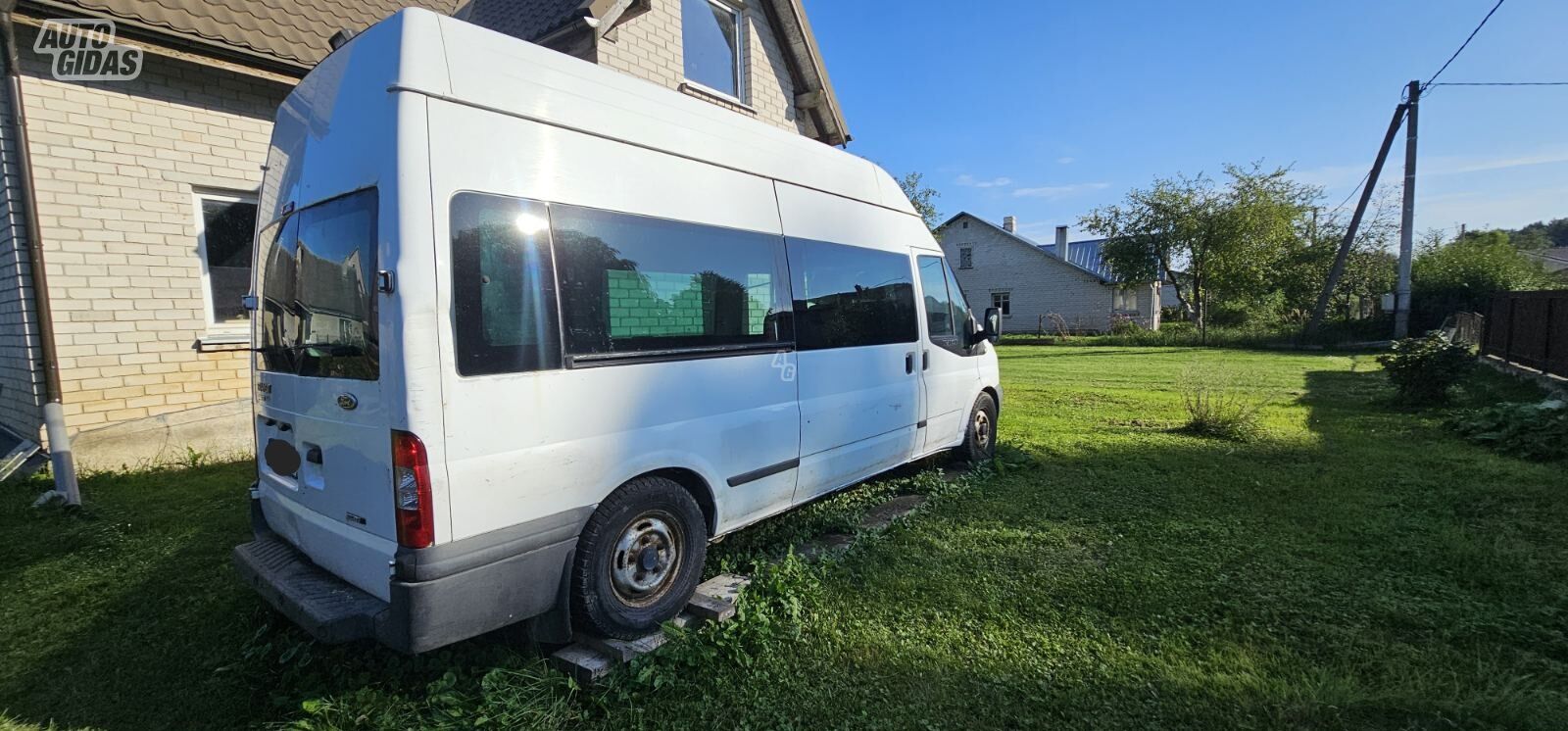 Ford Transit 2010 y Minibus