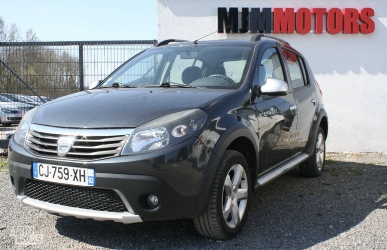 Dacia Sandero Stepway 2012 y Off-road / Crossover