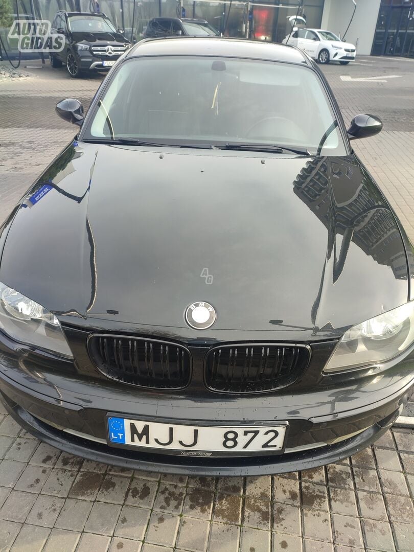 Bmw 120 2008 г Хэтчбек