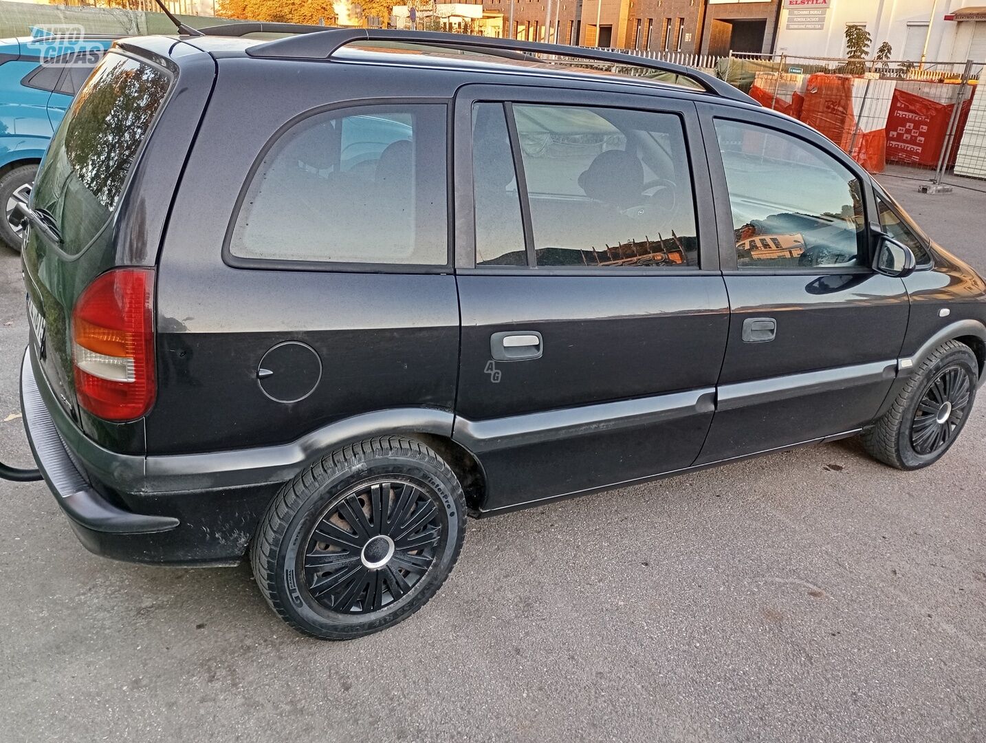 Opel Zafira 2002 m Vienatūris