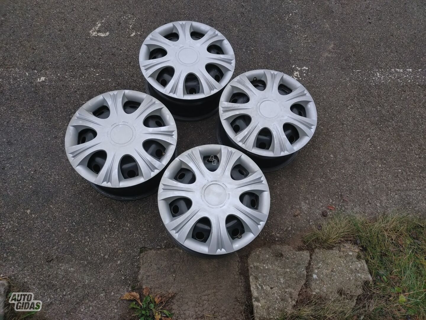 Volvo steel stamped R16 rims