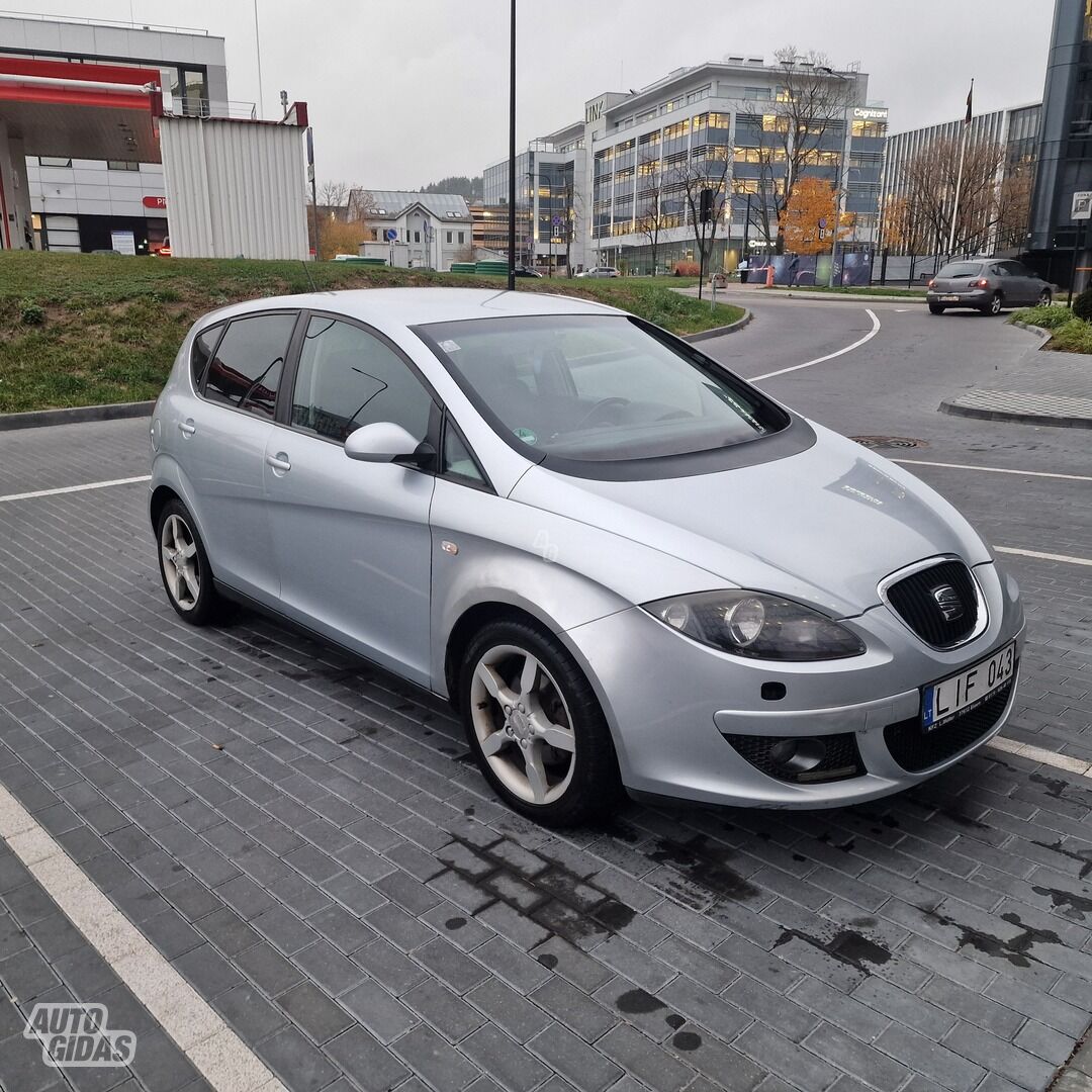 Seat Altea 2006 г Минивэн