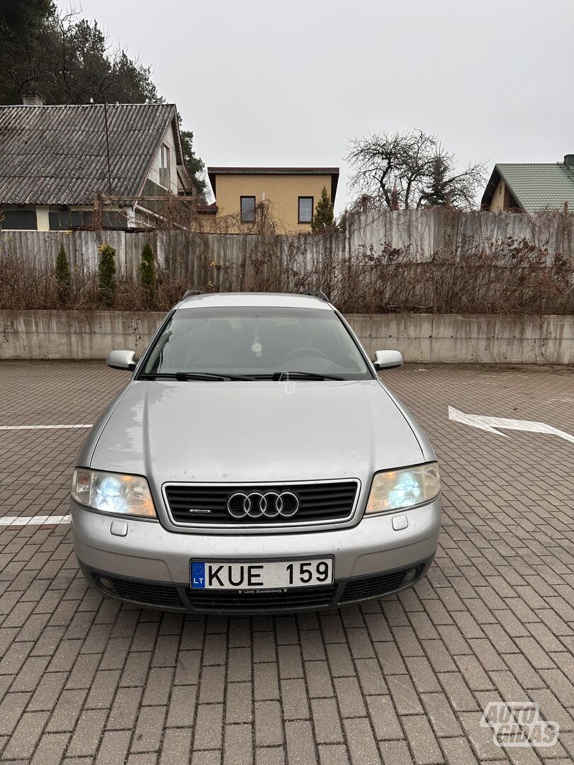 Audi A6 C5 2000 y