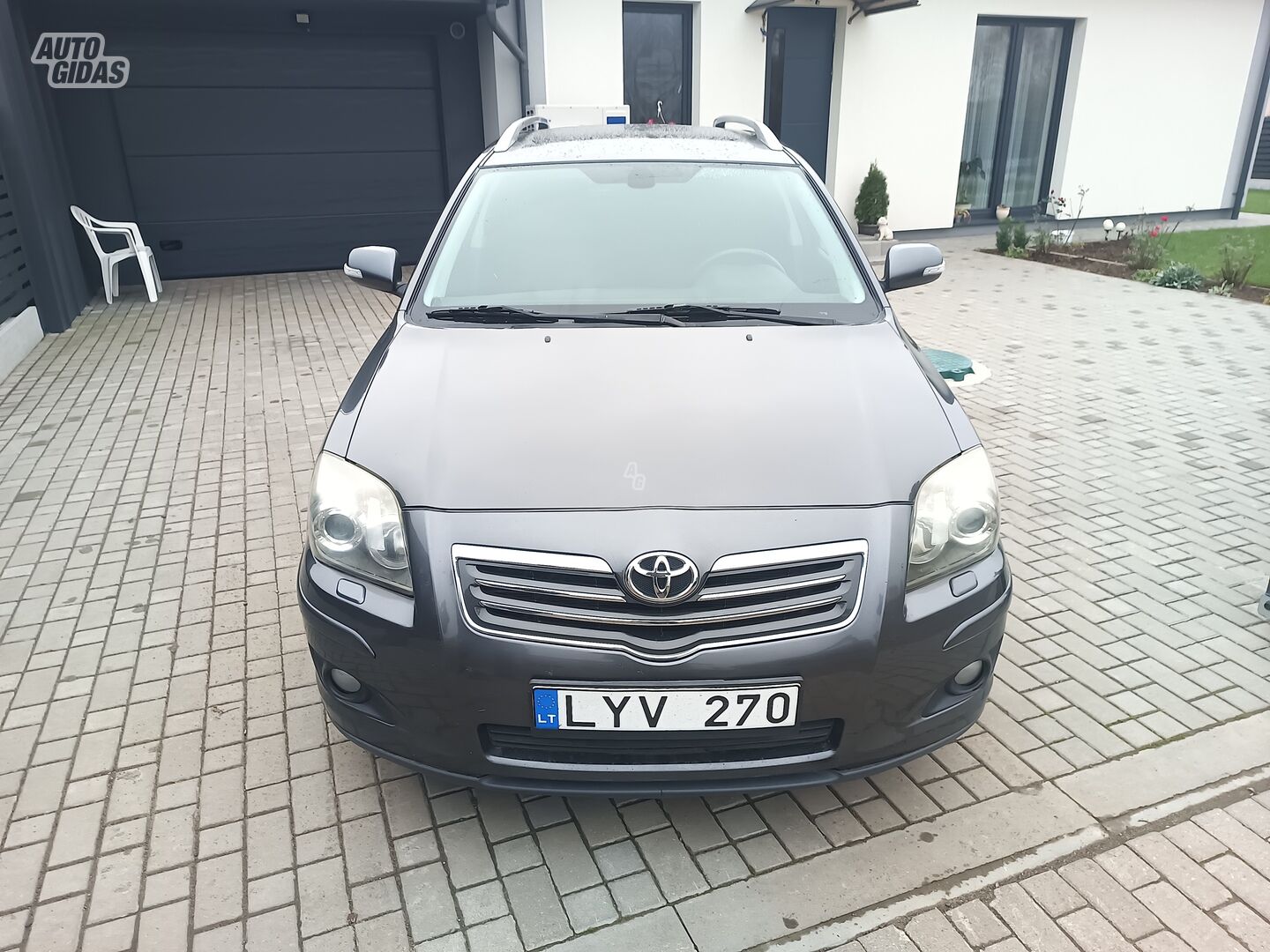 Toyota Avensis II 2008 г