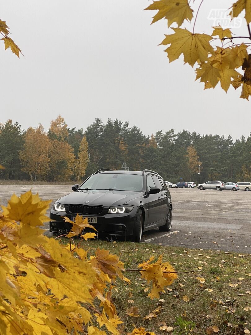 Bmw 320 2010 г Универсал