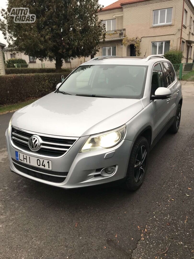 Volkswagen Tiguan 5464 2009 y