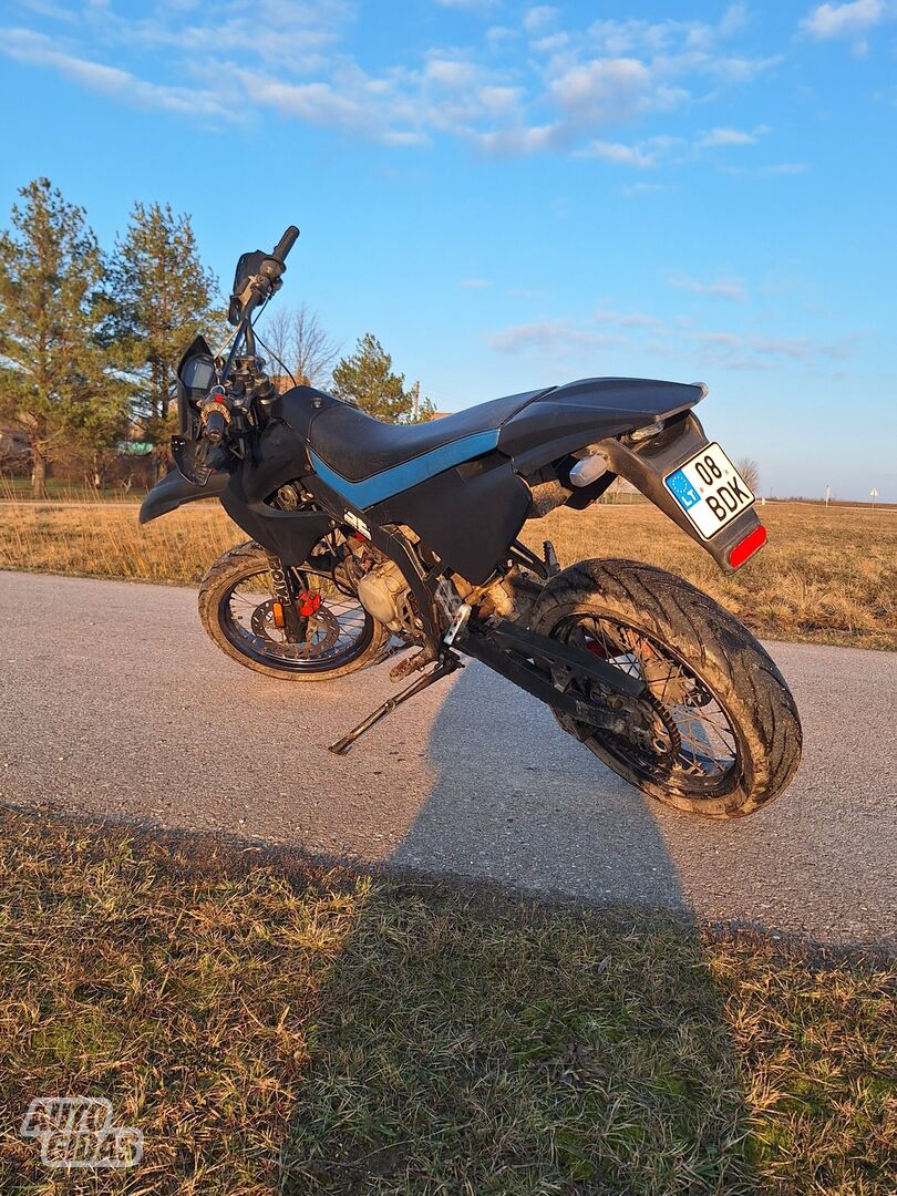 Derbi Senda 2009 y Motocross / Supermoto motorcycle