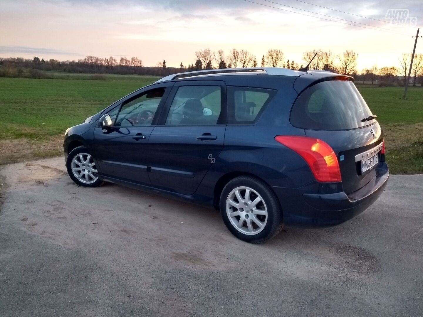 Peugeot 207 2008 m Universalas