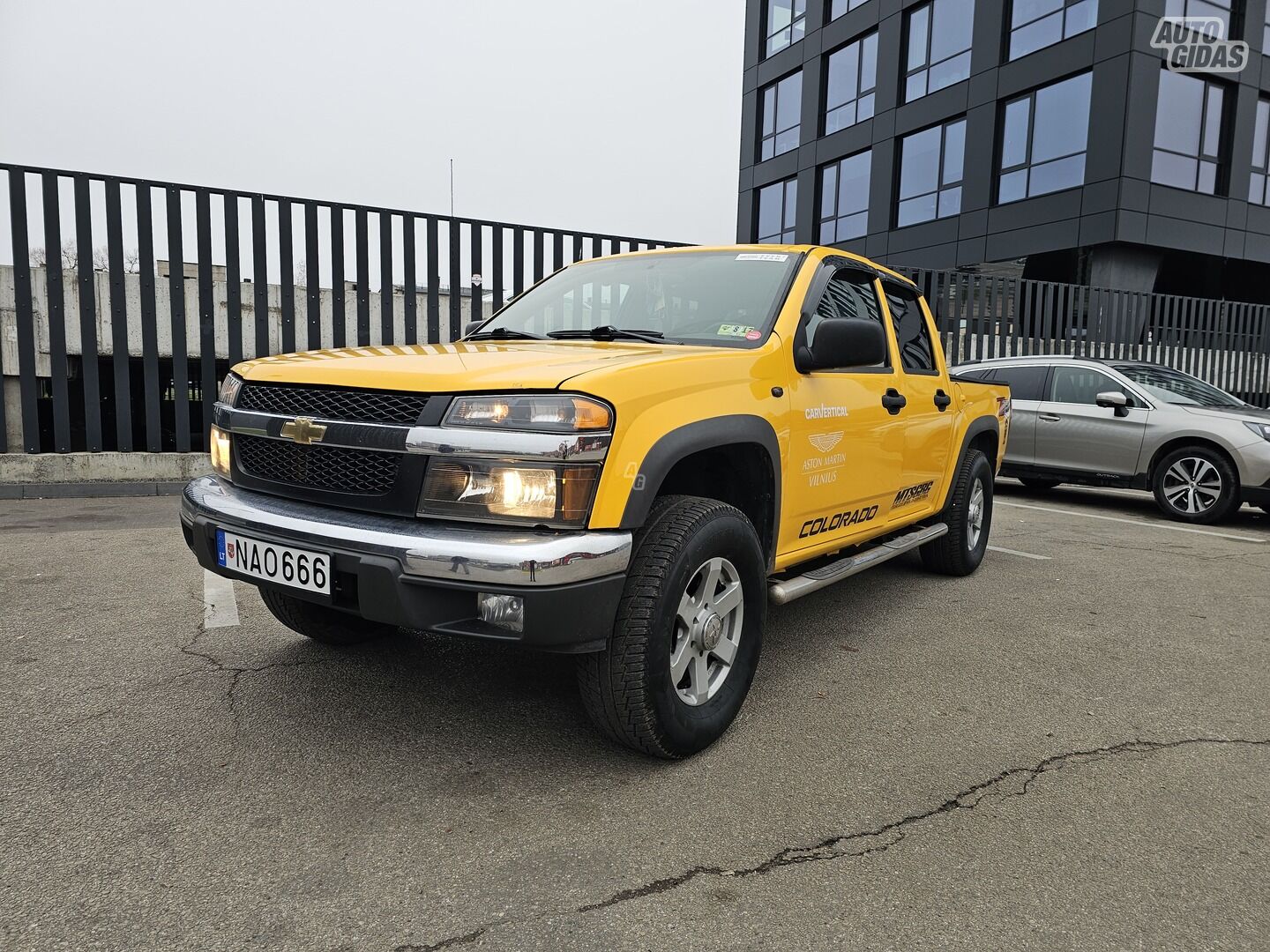 Chevrolet Colorado 2005 г Пикап