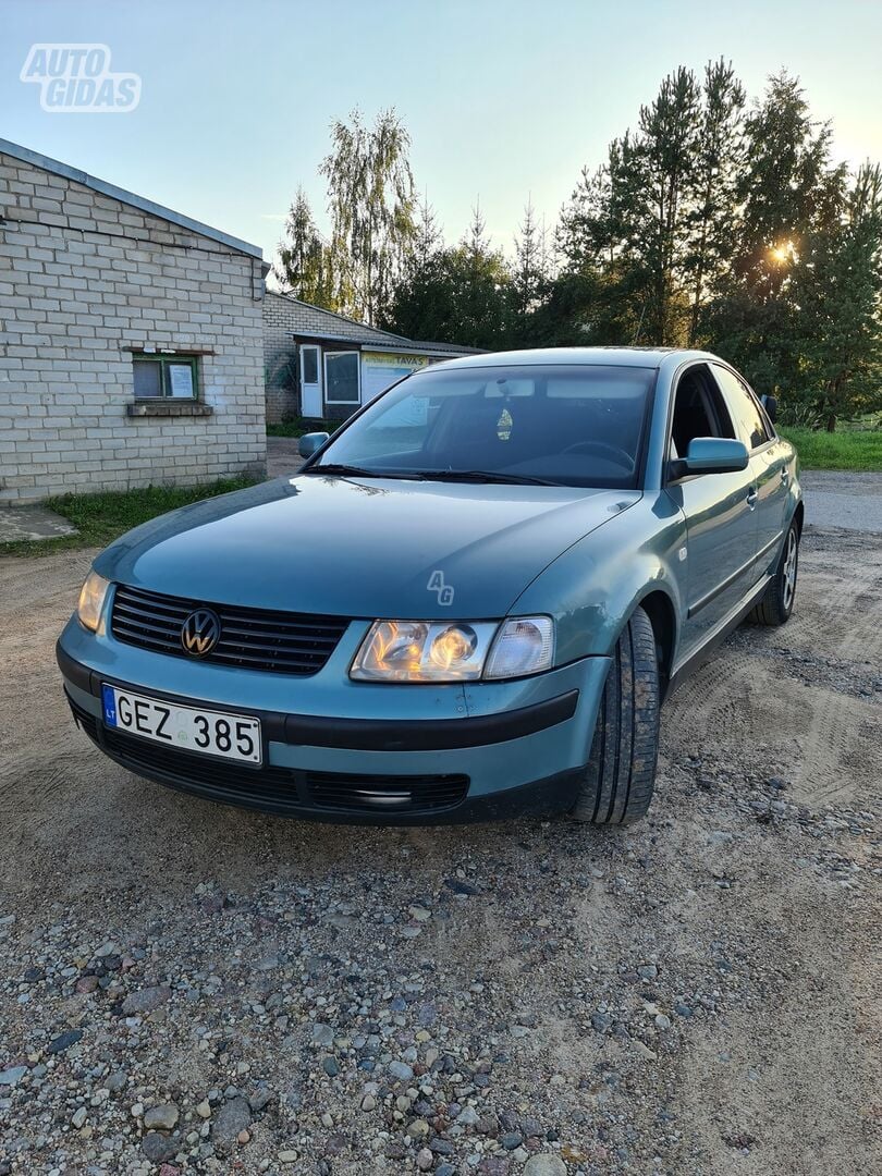 Volkswagen Passat 2000 y Sedan