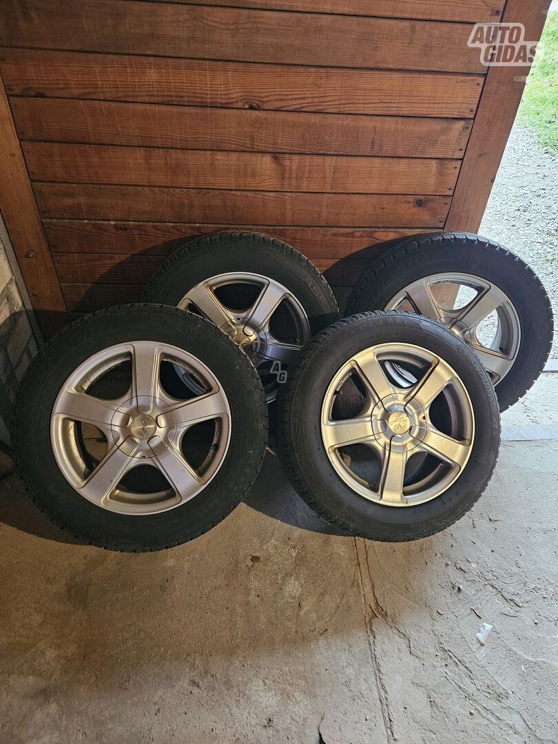 i30 light alloy R15 rims