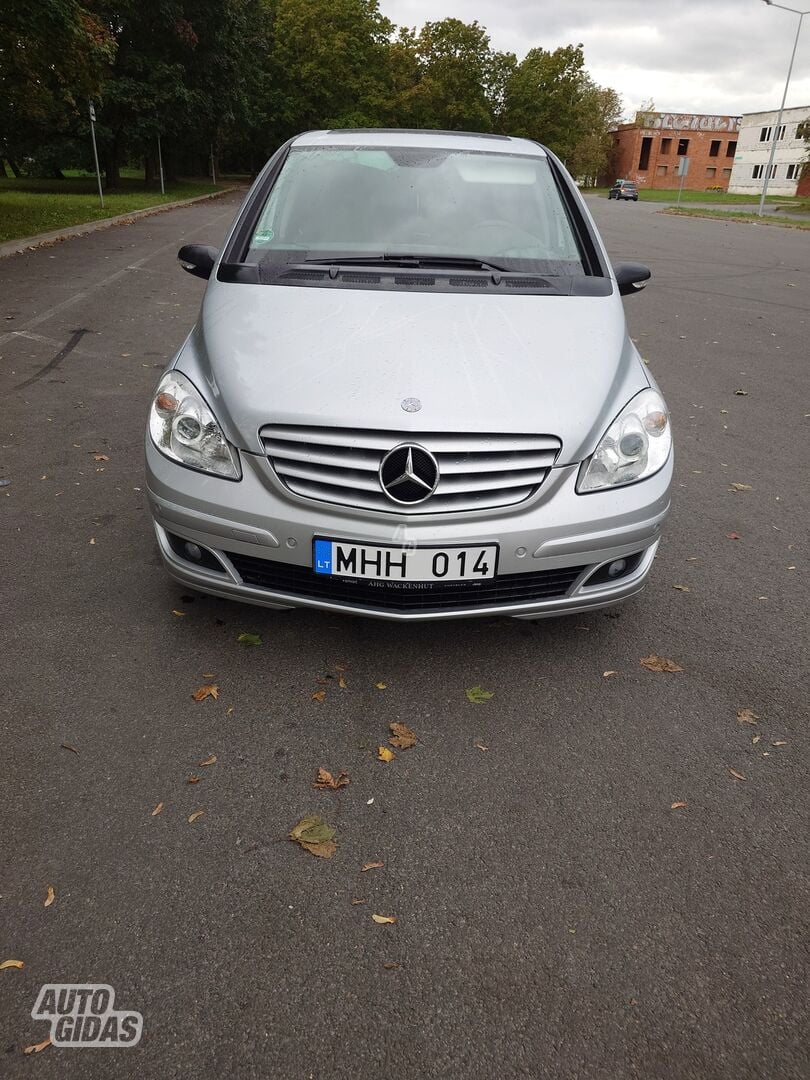 Mercedes-Benz B 200 8011 2006 y