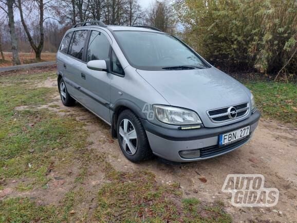 Opel Zafira A 2000 y