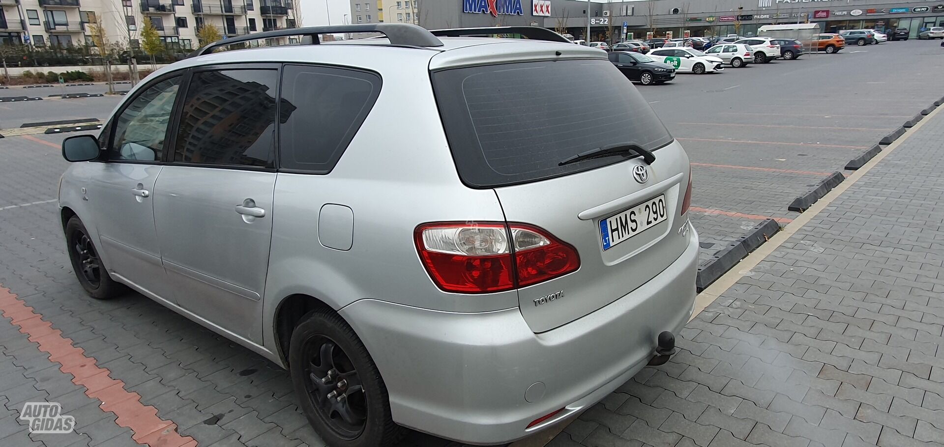 Toyota Avensis Verso 2003 m Vienatūris