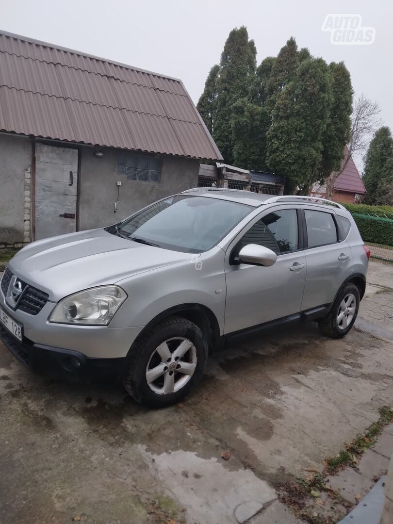 Nissan Qashqai 2008 y Off-road / Crossover