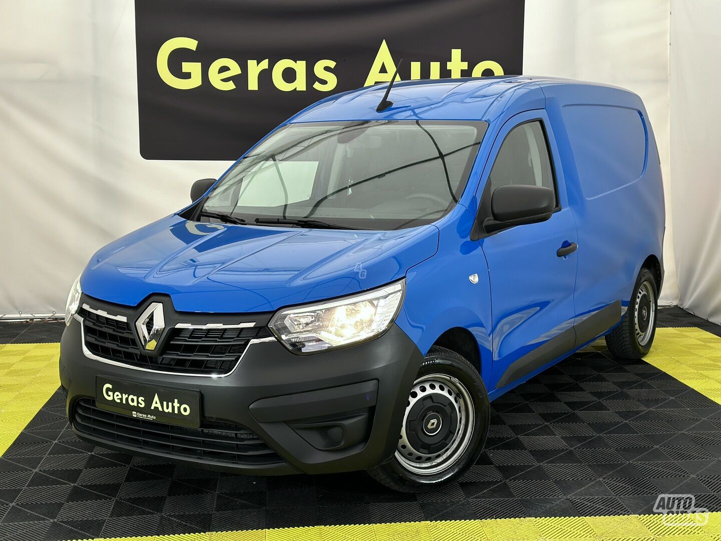 Renault Express 2021 y Komercinis