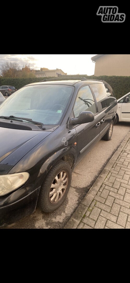 Chrysler Grand Voyager 2004 y Van