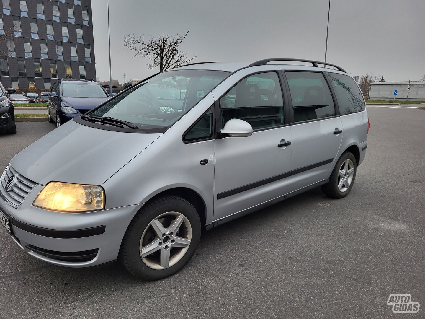 Volkswagen Sharan 2005 г Минивэн