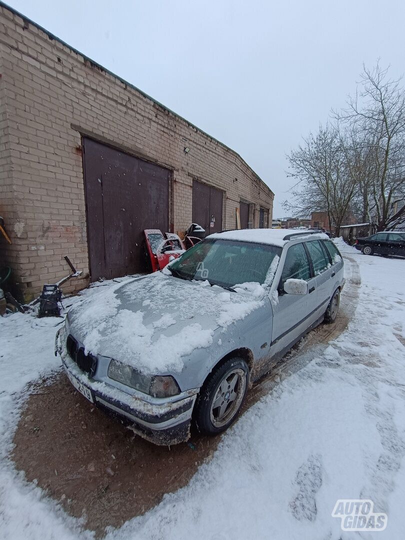 Bmw 316 E36 1997 г запчясти