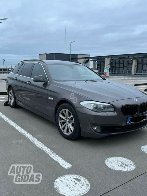 Bmw 520 2013 m Universalas