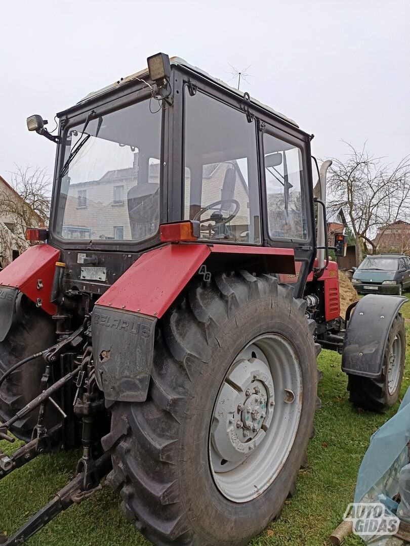 MTZ 2011 m Traktorius