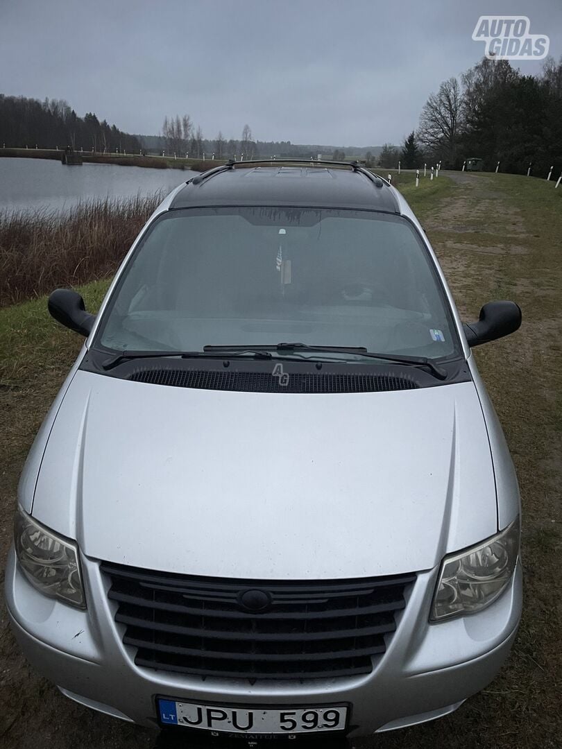 Chrysler Grand Voyager Tdi 2004 г