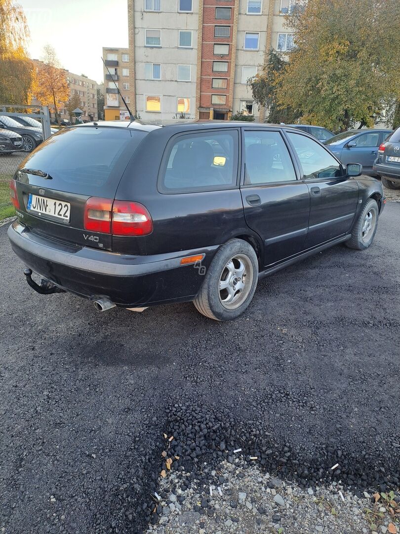 Volvo V40 2002 y Wagon