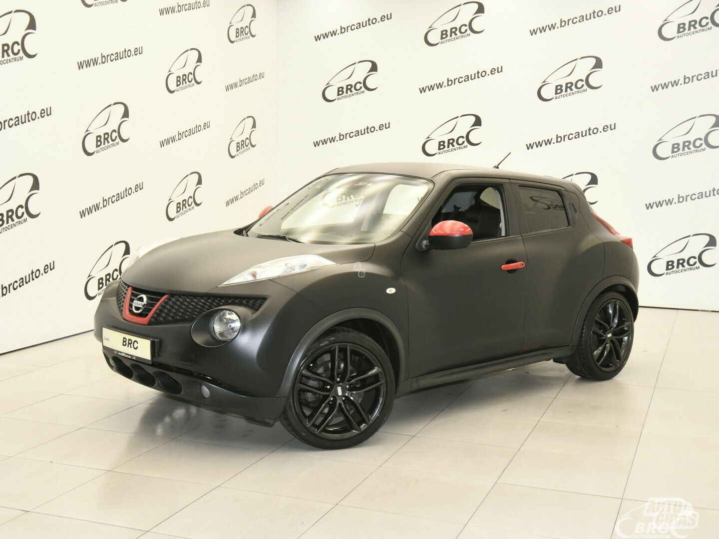 Nissan Juke 1.6 DIG-T Automatas 2011 г