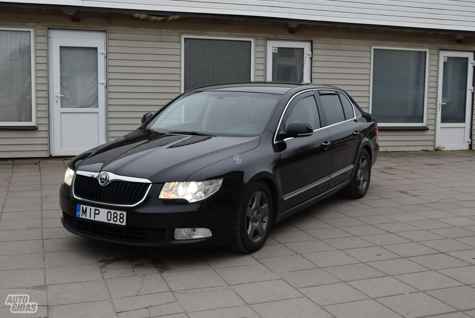 Skoda Superb 2008 y Sedan