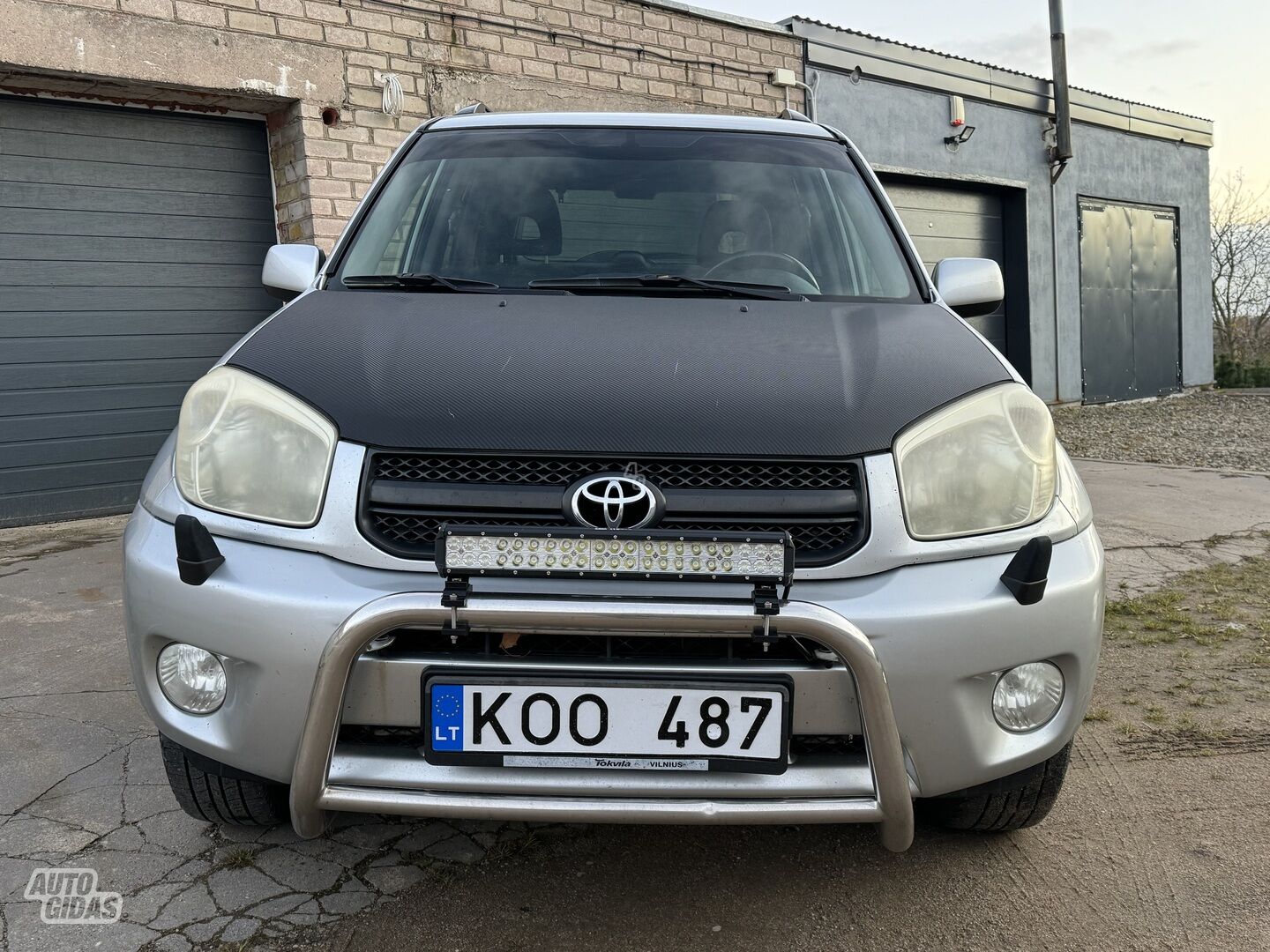 Toyota RAV4 II 2005 y