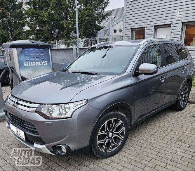 Mitsubishi Outlander 2014 m Visureigis / Krosoveris